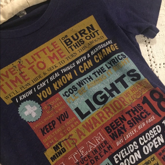 Ed Sheeran Fan Tee - Picture 5 of 5